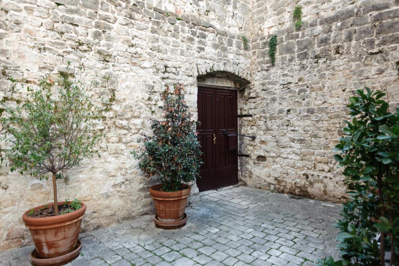 דירות ספליט Old Town Luxury House מראה חיצוני תמונה